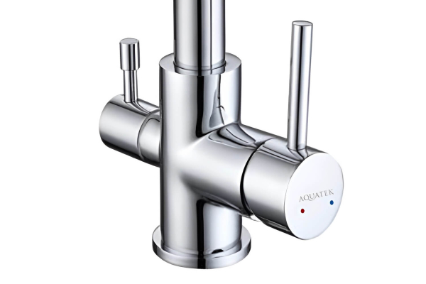Смеситель для кухни Aquatek Вега AQ1085CR