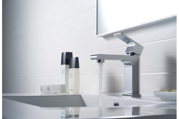 Смеситель для раковины Aquatek Лира 103 без донного клапана AQ1410CR