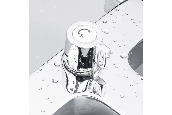 Смеситель для ванны Ekko E32091 короткий излив переключатель в корпусе