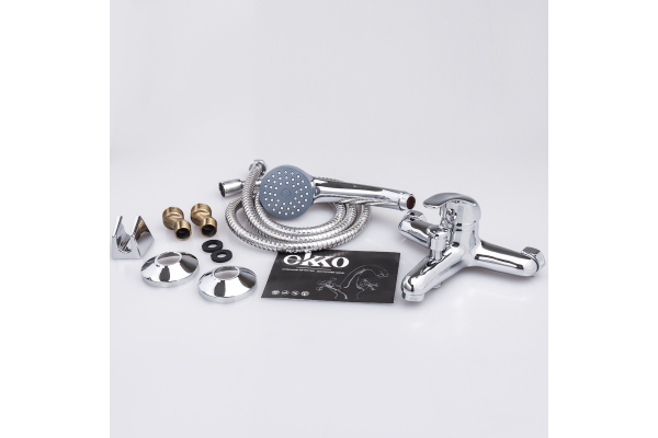 Смеситель для ванны Ekko E32109 короткий излив переключатель шток