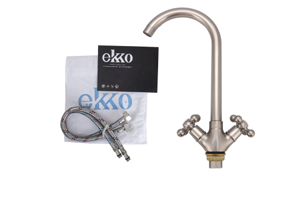 Смеситель для кухни Ekko E40019-5 с гайкой
