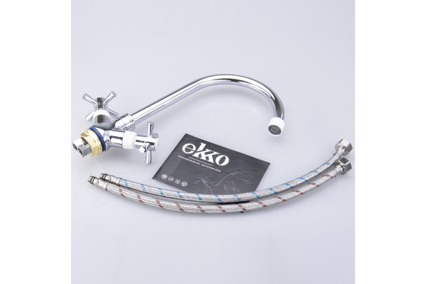 Смеситель для кухни Ekko E49118-7 с гайкой, с цветными наконечником и ручками, белый