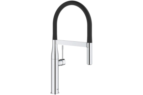 Смеситель для кухни Grohe Essence с проф лейкой 30294000