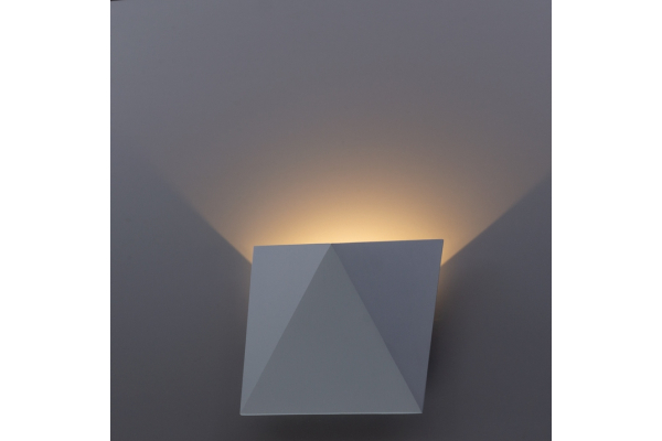 Декоративная подсветка Arte Lamp Busta A1609AP-1WH