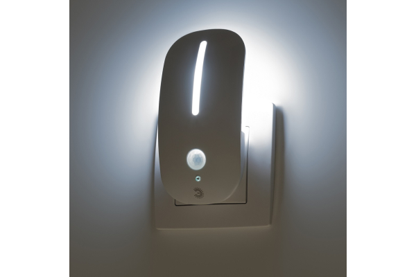 Ночник - светильник светодиодный ЭРА NN-621-LS-MS-W в розетку с датчиком освещенности и движения
