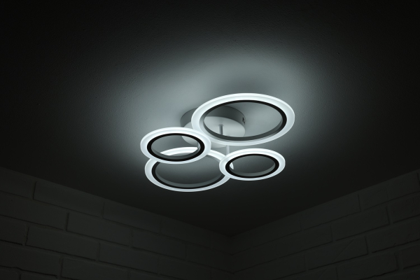 Люстра Schaffner Rudo 21200-2+2, LED 80W, с пультом