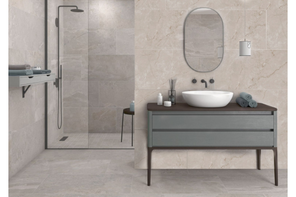 Ванная в бежевых тонах с душем